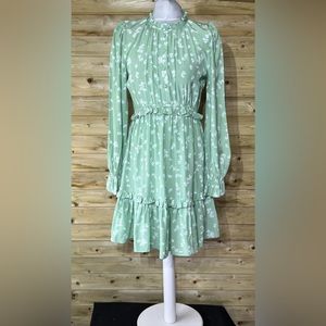 & Other Stories Dress US 0 Green Floral Tiered Long Sleeve Garden Party
